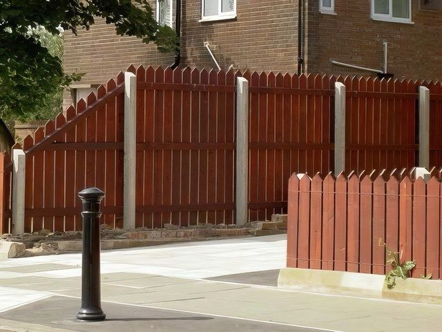 images/fencing/slider/fence-installers-4-kireth-ai.jpeg